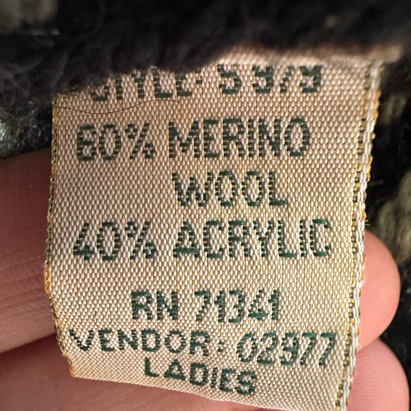 Vintage L.L. Bean Multicolor Patterned Wool Blend Sweater Woman’s Size M - Picture 9 of 11